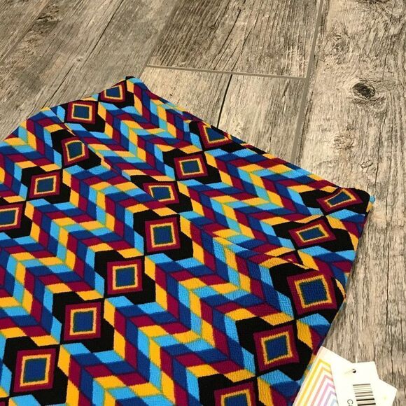 LuLaRoe geometric print midi Cassie skirt - Picture 4 of 7